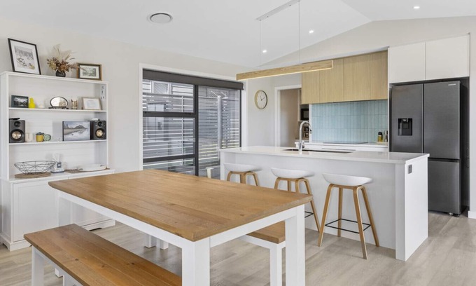 Wharewaka House | Wharewaka Escape | Modern 3BR Family Home Near Lake & Shops