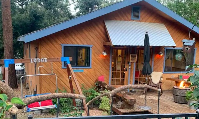 Wrightwood Cabin | Wheelchair Access, Near Ski & Snow Play, Pets OK!