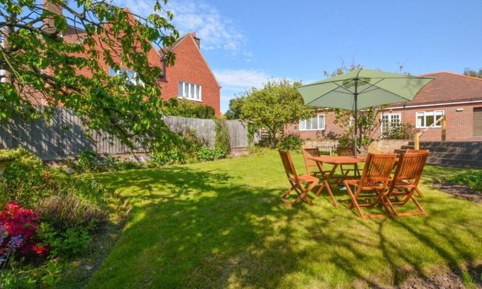 Cromer House | Whelk Holme