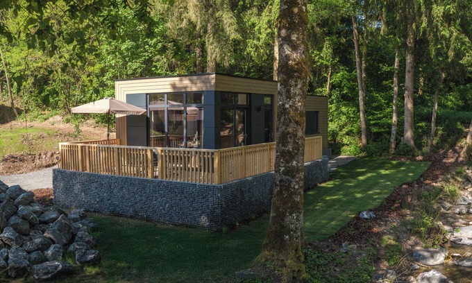 Luxembourg Ardennes House | Where luxury and space come together – Mamer Lodge.