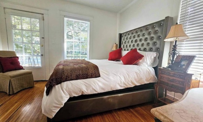 Leinkauf Condo | Whispering Oaks