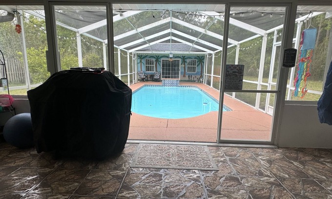 Ocala House | Whispering Pine Awaysin Pool Home