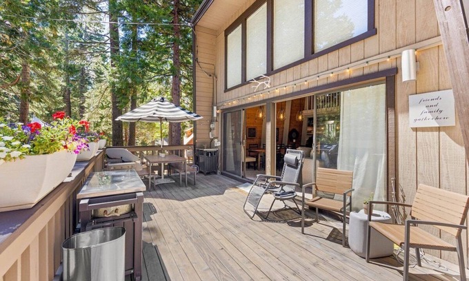 Sunnyside House | Whispering Pines in Tahoe City