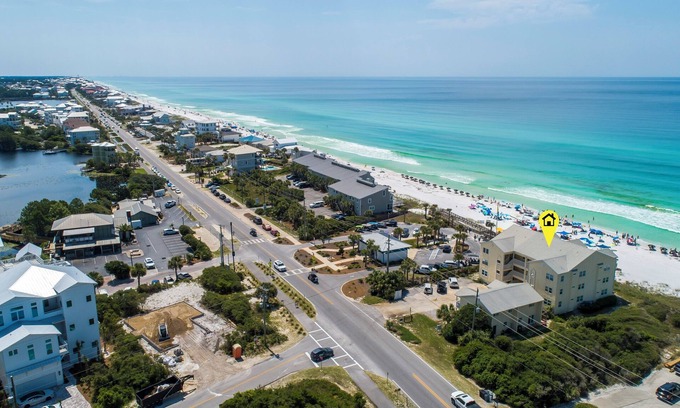 Dune Allen Beach House | Whispering Sands 1A - Steps from the Beach