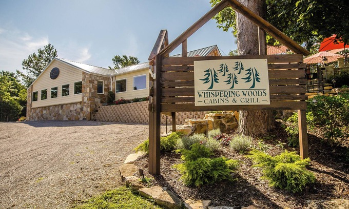 Calico Rock Cabin | Whispering Woods Cabins & Grill