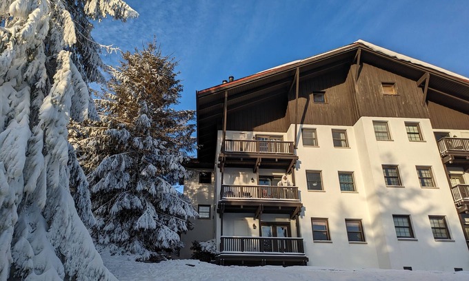 Snowshoe Condo | Whistlepunk 3 - Ski in/Ski out - Easy Slope Access