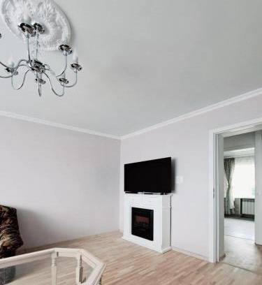 Klaipeda Apartment | White Home & Garden