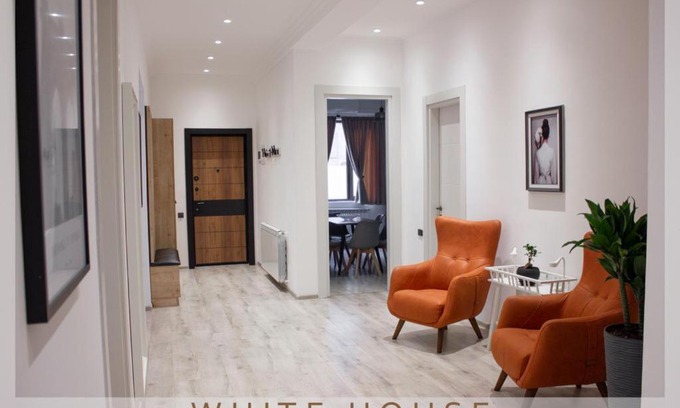 Tbilisi Villa | White House