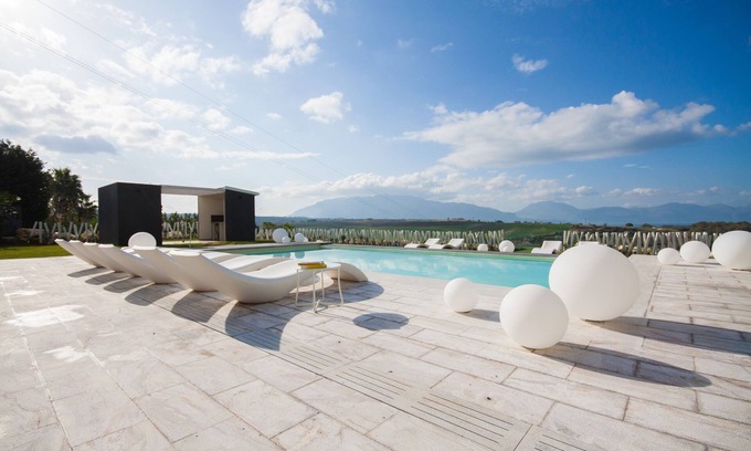 Partinico Villa | White Luxury Villa with pool and Jacuzzi in the Sicilian Countryside