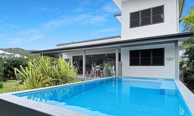 Horseshoe Bay House | White Pandanus, A beautifully styled beach house nestled in the peaceful charm of Magnetic Island