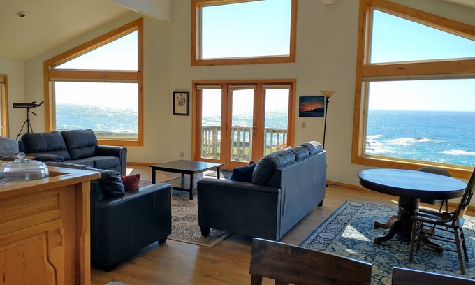Shelter Cove House | White water views, location, comfort.