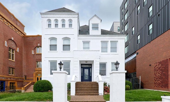 Grand Center Apartment | WhiteHouse at Grand Central