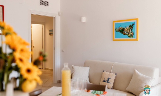 Milazzo House | Who nnicchi and nnacchi - Ficarazzi