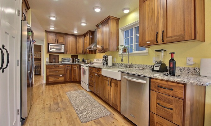 Dollar Corner Other | Whole Home - ModernAmenities✔ ConvenientLocation⭐ CountrySetting❤