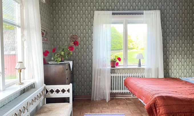 Vittsjo Cottage | Whole house in idyllic farm setting