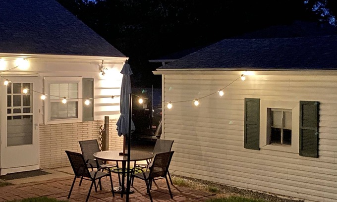 Lincoln House | Whole House with big back yard and comfy beds!
