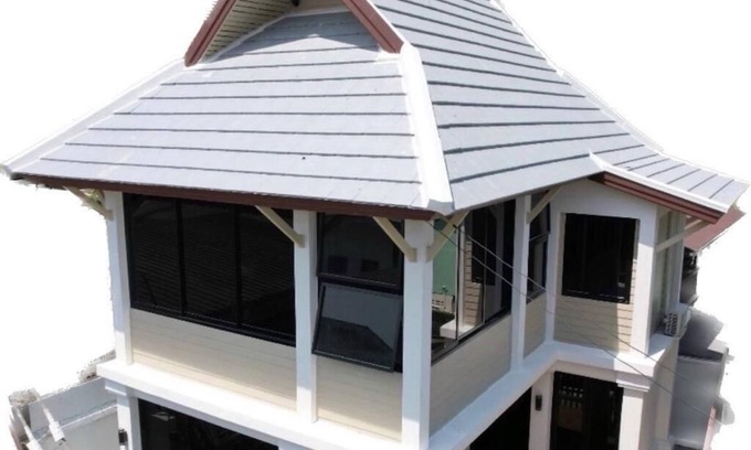 Bang Yi Ruea House | Why rent an apartment or condo when you can rent the entire house in Bangkok ?