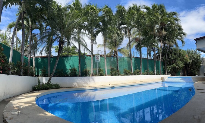 Brasilito Hotel | Wide Mouth Frog Conchal