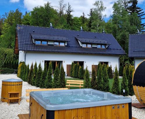 Karpacz Ski Chalet | Widokowo - Domki z widokiem na Śnieżkę z Jacuzzi i Sauną