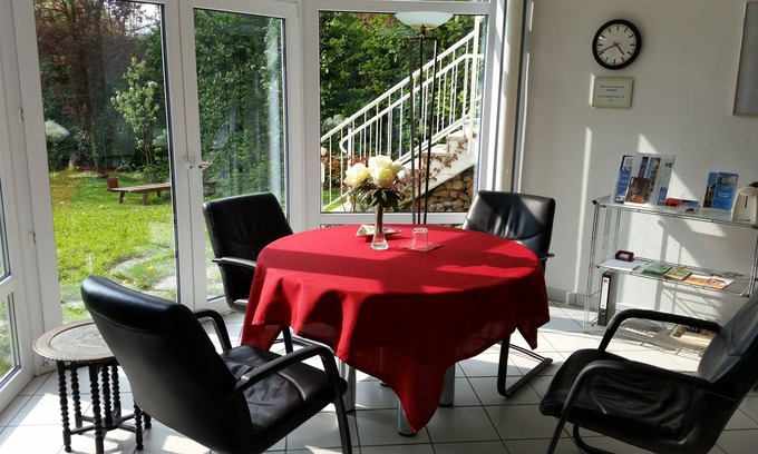 Wiesbaden Apartment | Wiesbaden - short distances to the city center and yet in the countryside