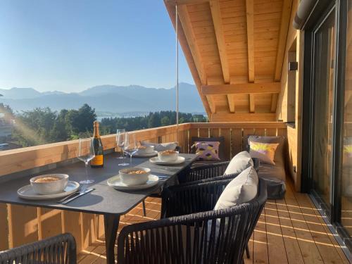 Dietringen Apartment | Wiese I Sauna I Berg-Seeblick I Natur I Parken