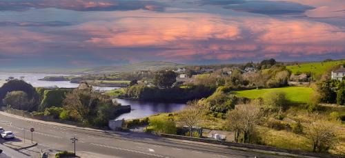 Ballyshannon House | Wild Atlantic Way - Retreat - Sleeps 12