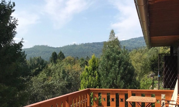 Hnilcik Ski Chalet | WILD PARADISE, A forest bath in the Slovak Paradise, dog admitted