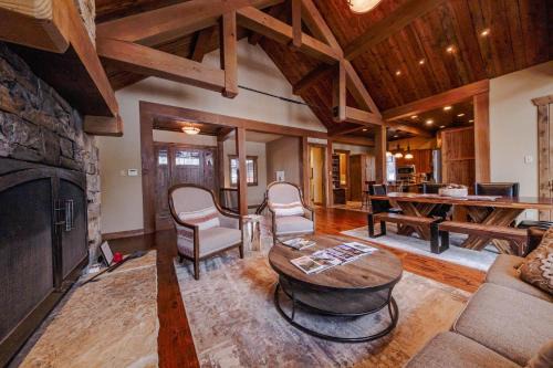 Eureka Ski Chalet | Wilderness Club Chalet