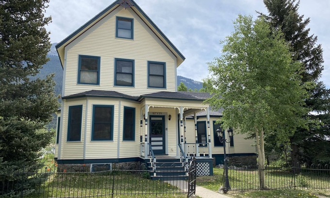Silverton House | Wildflower House - Silverton Victorian