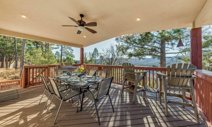 Ruidoso Cabin | Wildlife Watching & Mtn Views: Luxe Ruidoso Escape
