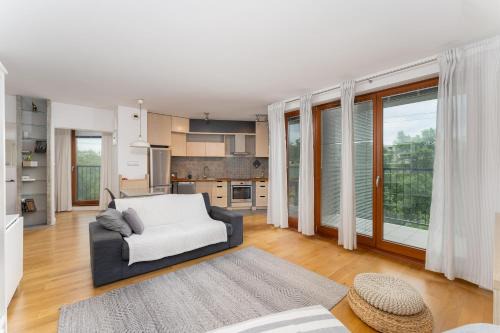 Zakrzowek Apartment | Wilga Park Homely Apartment