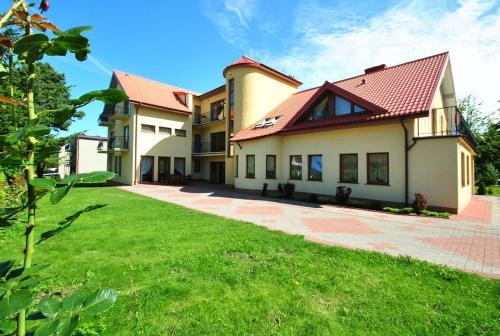 Jastrzebia Gora House | Willa Chantal