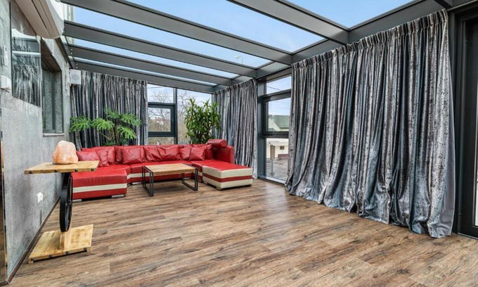 Rybie Villa | Willa pod Warszawą & SPA & Grota Solna