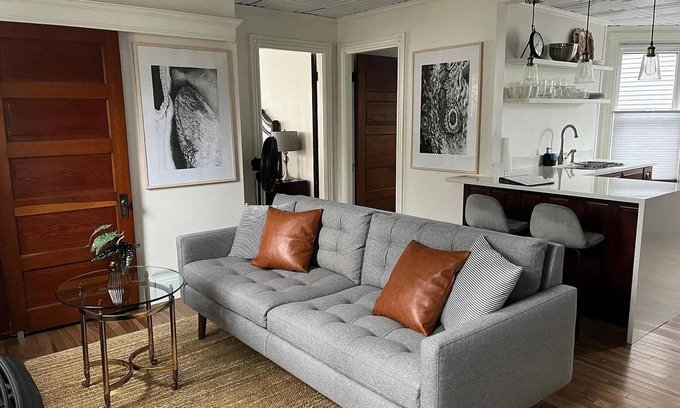 Willard Apartment | Willard Beach: Cozy Apartment with a King Size Bed