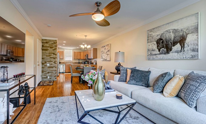 Basalt House | Willits Lakeside Townhome, 18 miles to Aspen