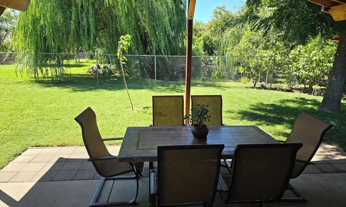 Rio Linda House | Willow Pond Oasis