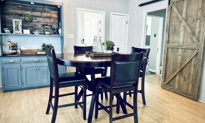 Abilene House | Windmill Inn- Cozy 2-bedroom house near South Downtown Abilene