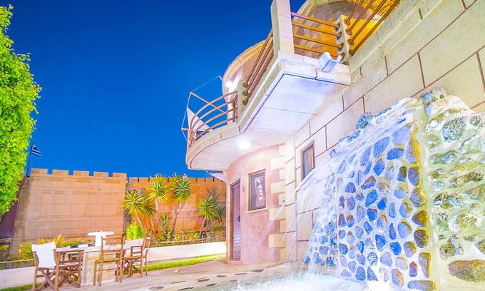Nopigia House | Windmill with private pool + jacuzzi