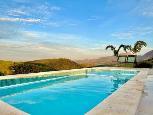 Paty do Alferes House | Windows House