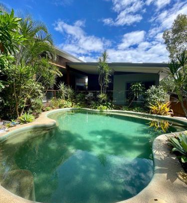 Horseshoe Bay House | Windspray