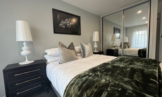Hamilton Apartment | Winifred's Boutique Central Hamilton Apartments. Claudelands Events Centre