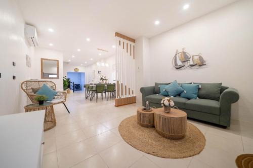 Patong House | Wink Central 10 Patong Beach Phuket