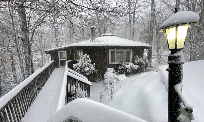 Beech Mountain Cabin | Winter is here! We are very close to the slopes.
