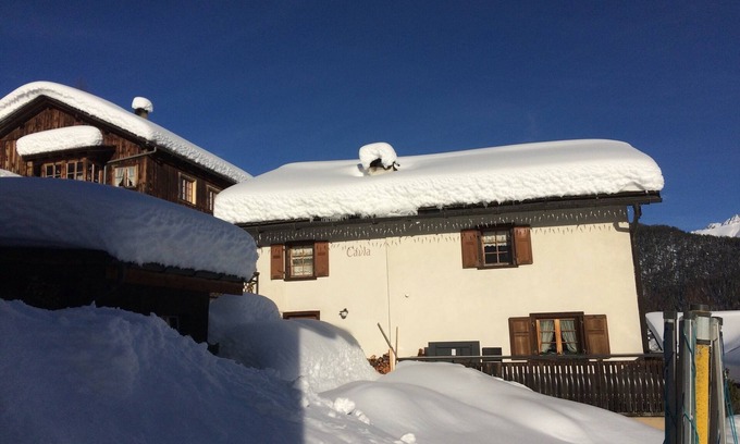 Wiesen House | Winter vacations in Davos Wiesen, cozy Vacation home 5 p. From 3. Feb 24 free