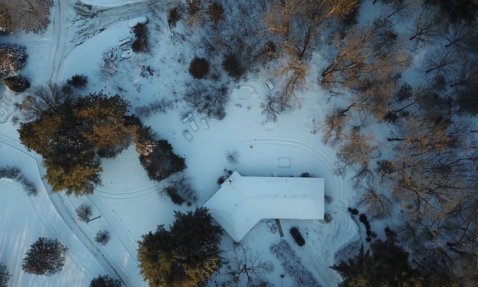 Prescott House | Winter Wonderland Getaway. Whole home with private entrance, yard, parking.