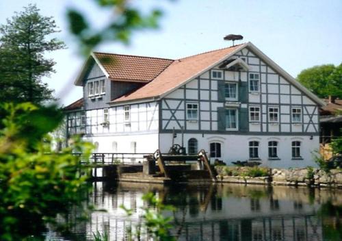Uelzen Apartment | Wipperaublick in der Oldenstädter Wassermühle