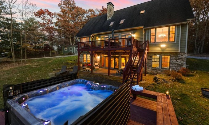 Swanton House | Wisp'd Away