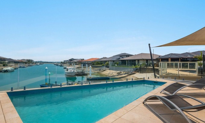 Yamba House | Witonga Waters | Now Pet Friendly
