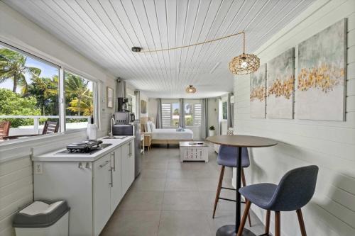 Koyari Apartment | WLR5 - Studio near Palm Beach - White Lotus Retreat