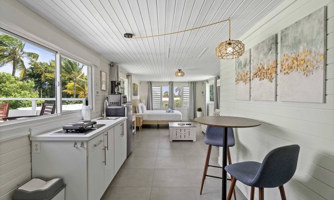 Koyari Apartment | WLR5 - Studio near Palm Beach - White Lotus Retreat